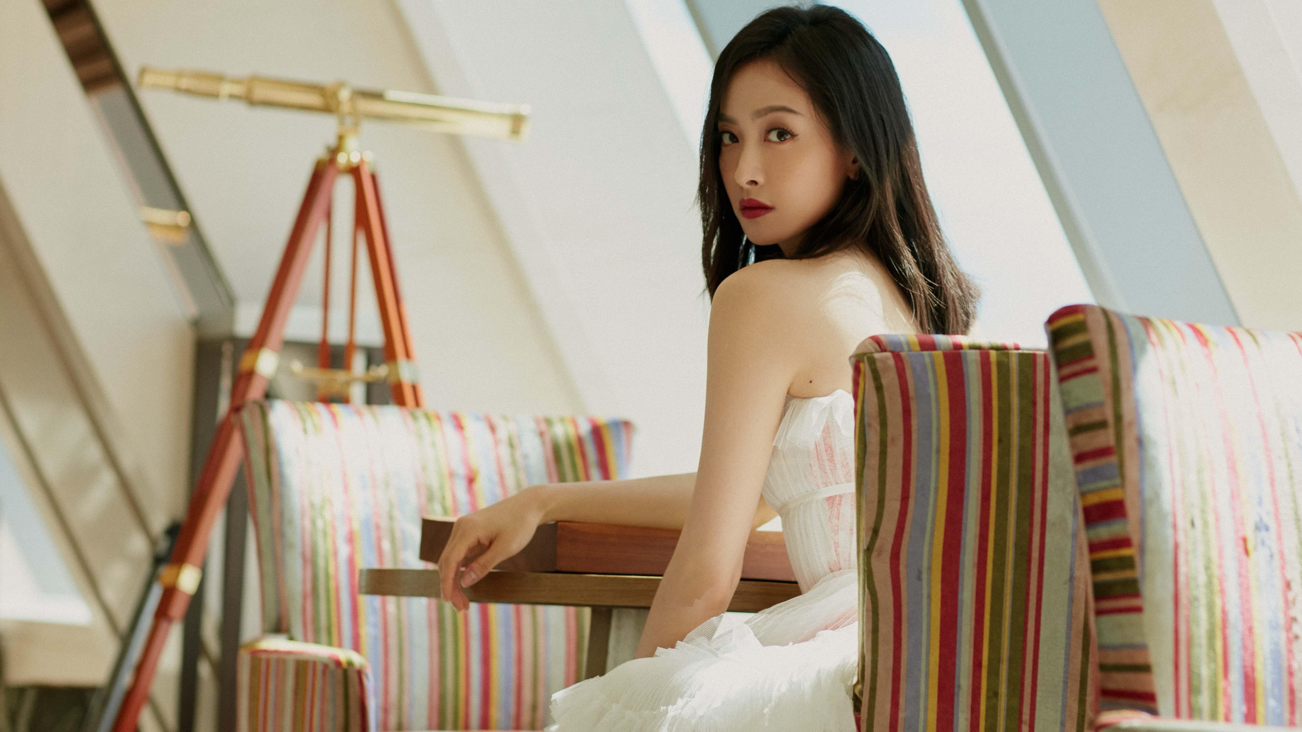 爱游戏中国官方网站平台-_勇士队三分狂潮再现，主场大胜_，勇士队 三分