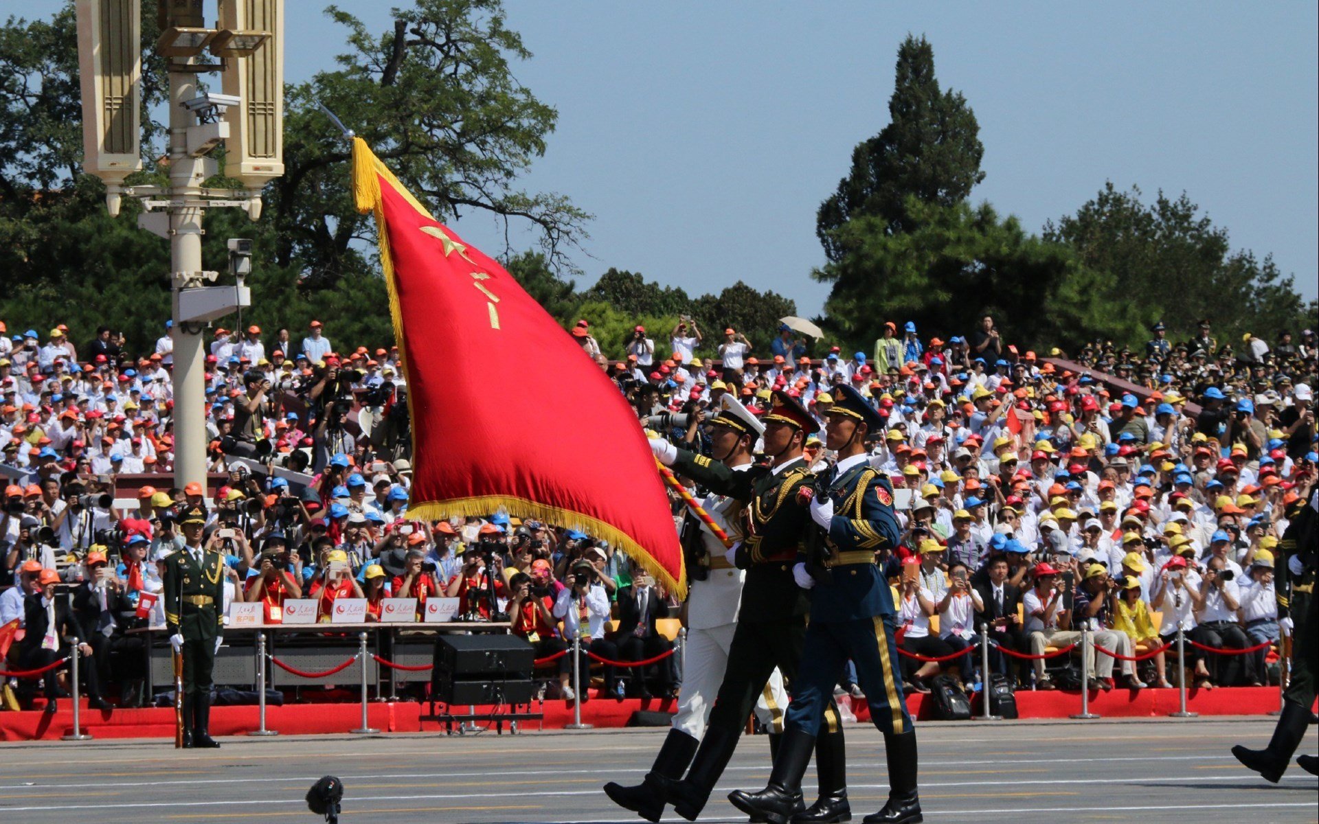 爱游戏在线登录入口-“西甲老牌强队奋起直追，争冠榜上名次不断变动”，西甲老将