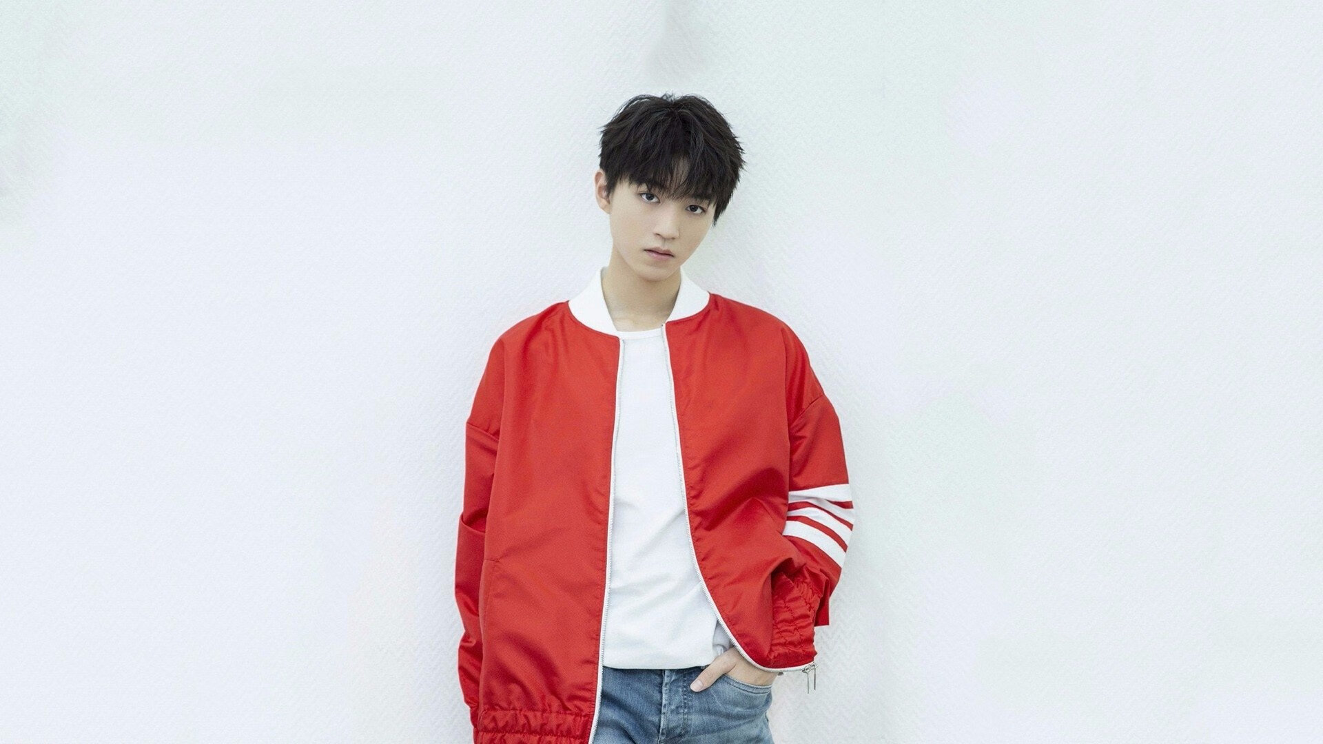 球员成长环境是否过度依赖个人努力，球员长期发展理念