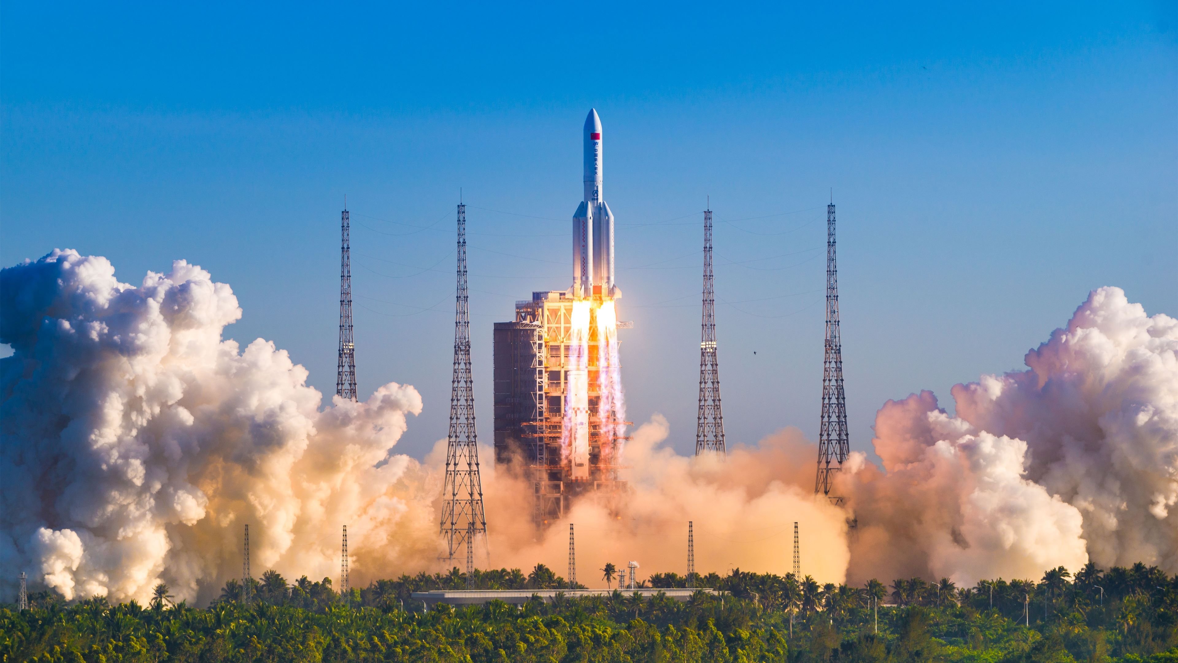 赛场上法国球员实力抢眼,引起球迷热议,赛场上法国球员实力抢眼,引起球迷热议的原因