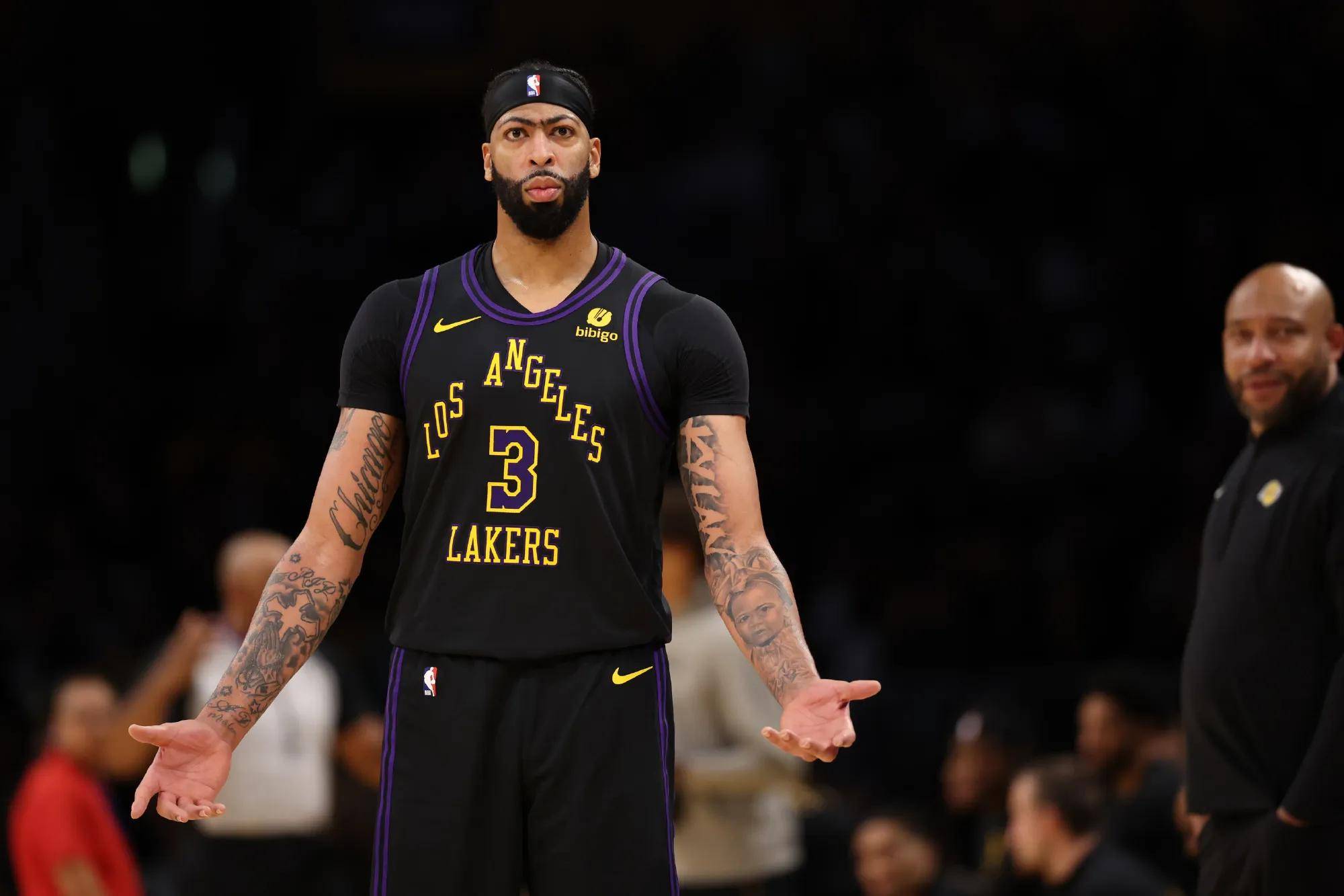 关于安东尼·戴维斯：湖人内线的守护者的信息