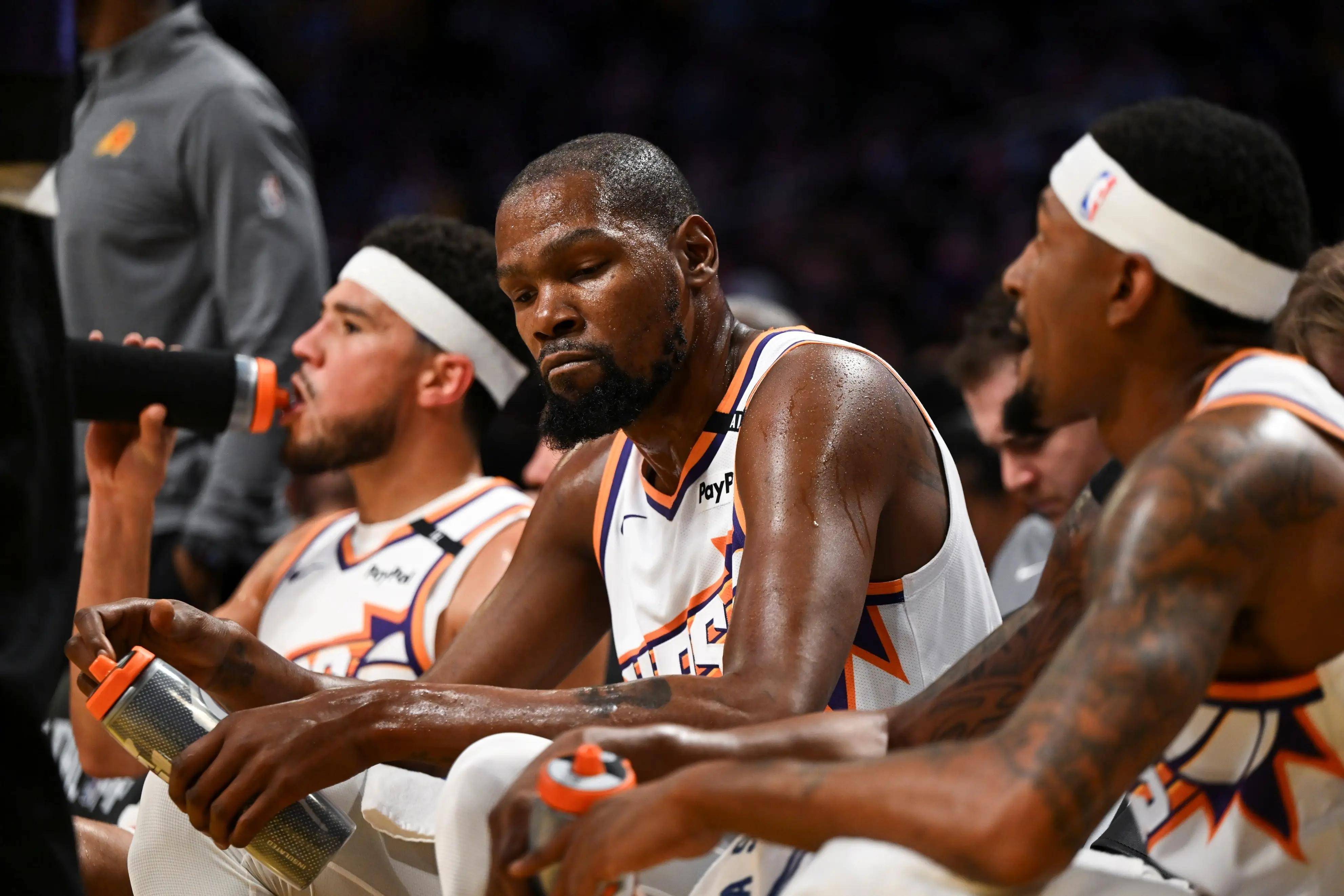 爱游戏体育：NBA球星纪录片：讲述杜兰特的篮球之路的简单介绍