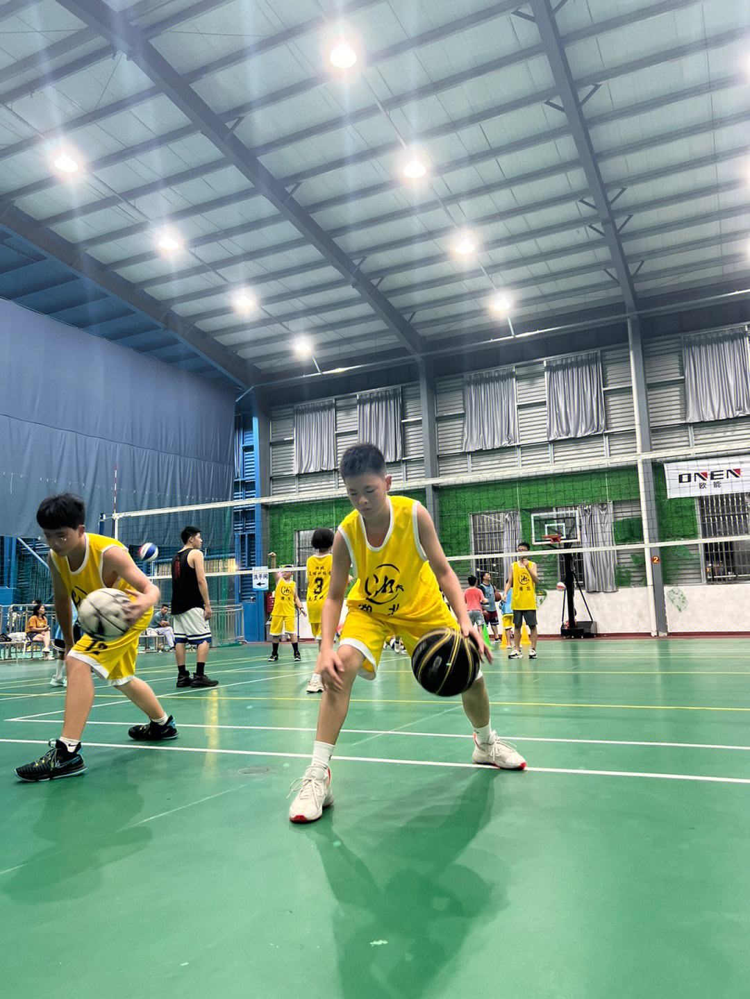 包含爱游戏体育：篮球训练营的科学训练方法：如何提升训练效率，避免运动损伤？的词条