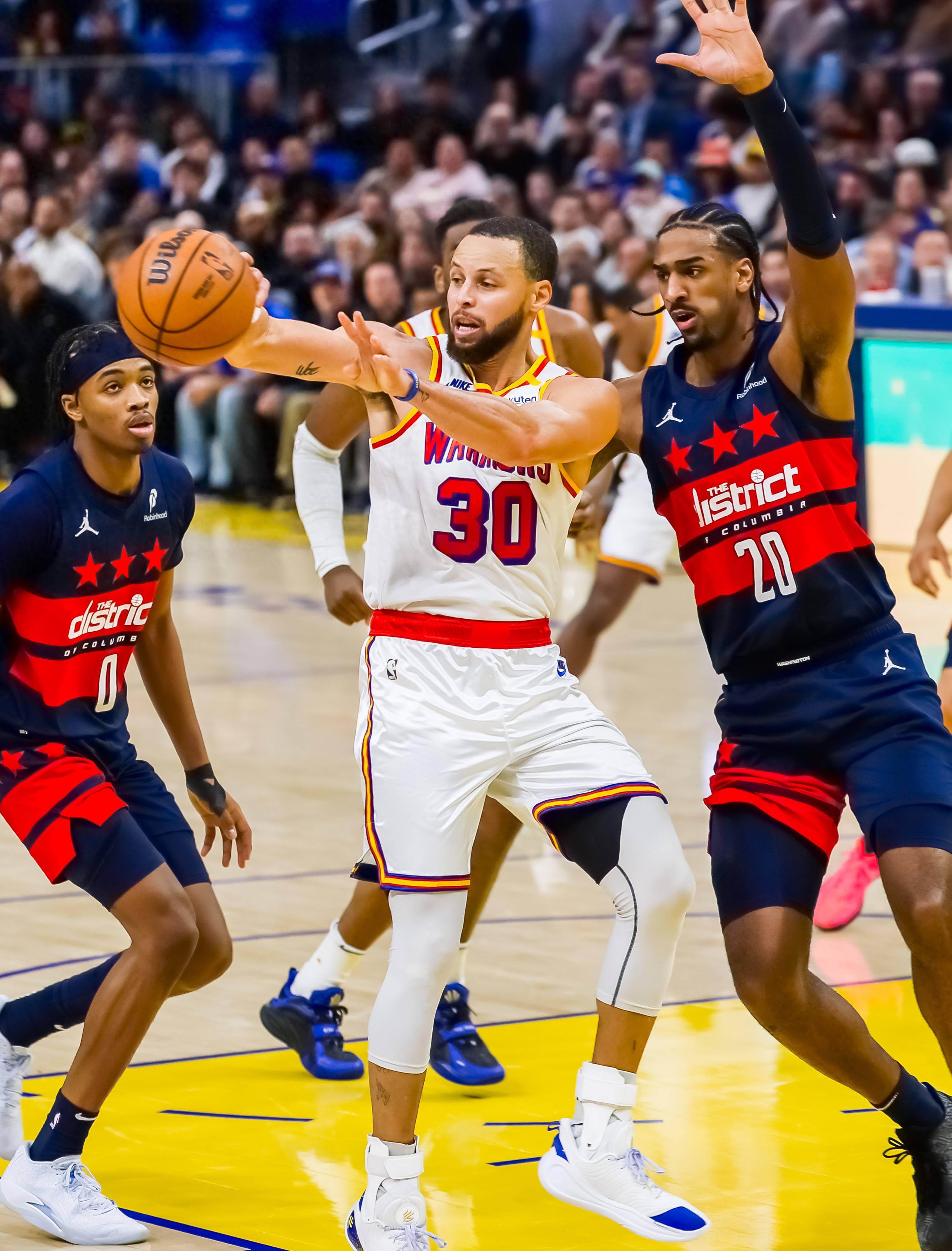 爱游戏体育:勇士队库里训练营开幕:培养篮球未来之星的简单介绍 爱游戏体育:勇士队库里训练营开幕:培养篮球未来之星的简单介绍