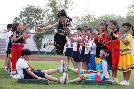 爱游戏体育:大学生体育文化节的意义,促进校园氛围的简单介绍 爱游戏体育:大学生体育文化节的意义,促进校园氛围的简单介绍